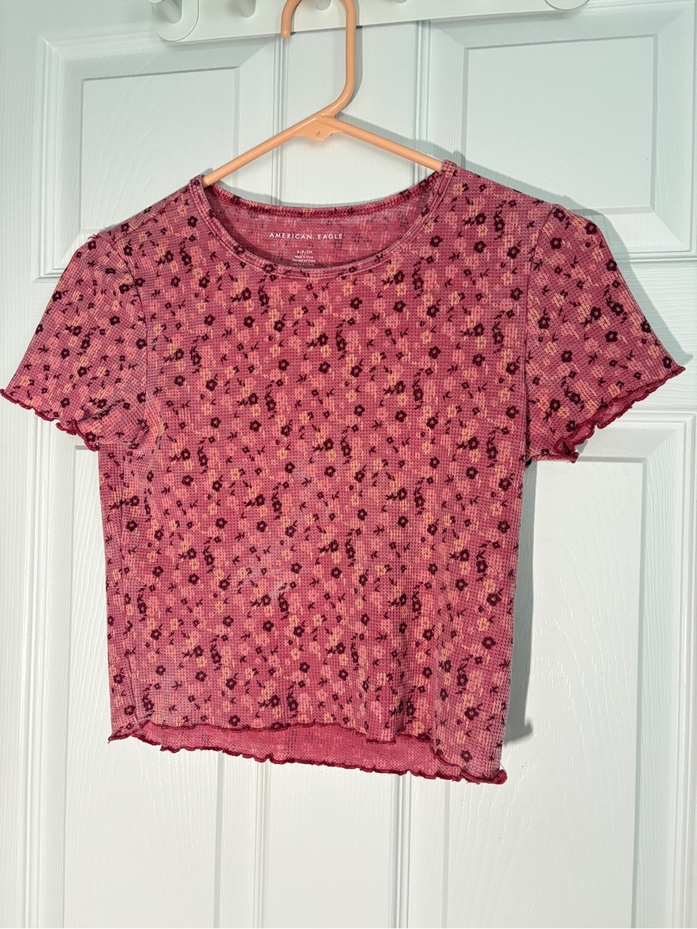American Eagle Outfitters Raspberry Pink Floral Ribbed Short-Sleeve Tee